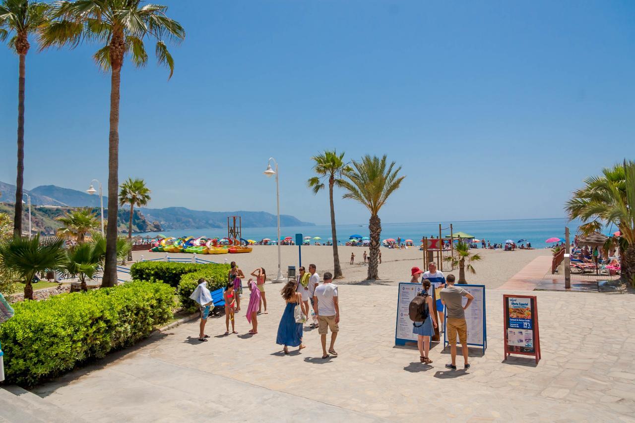 Burriana Playa Carmona Nerja Exterior foto